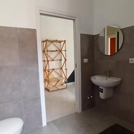 Pensiune Casa Base *