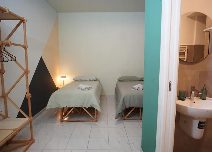 Casa Base ゲストハウス バーリ